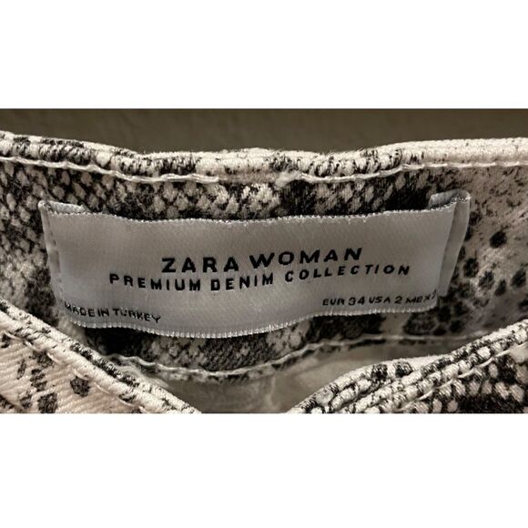 ZARA Snake Print High Rise Black White Jeans - Picture 2 of 3